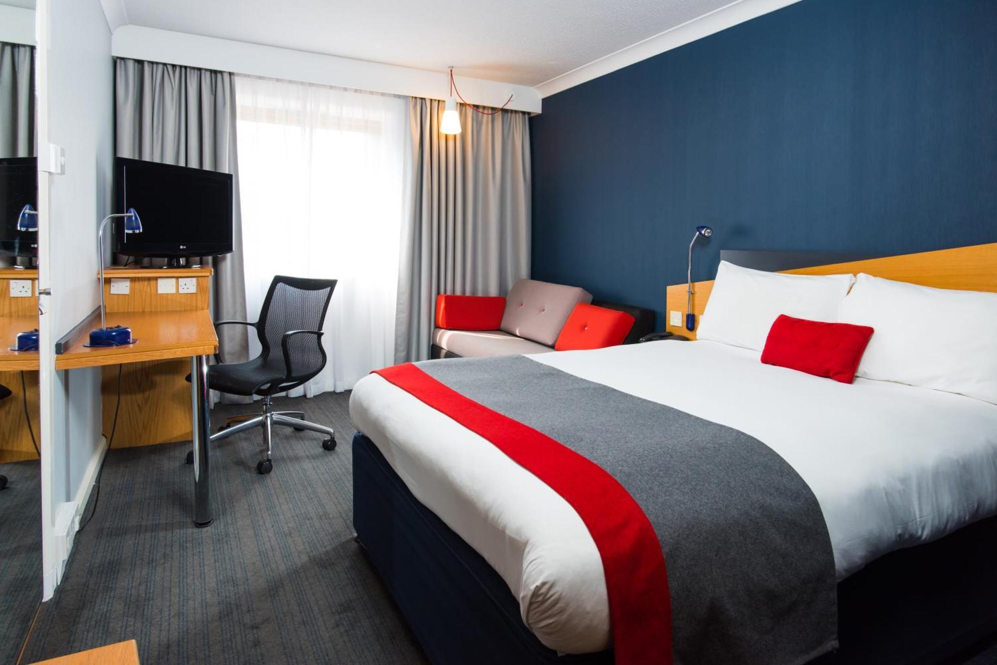 Holiday Inn Express Derby Pride Park By Ihg Eksteriør billede