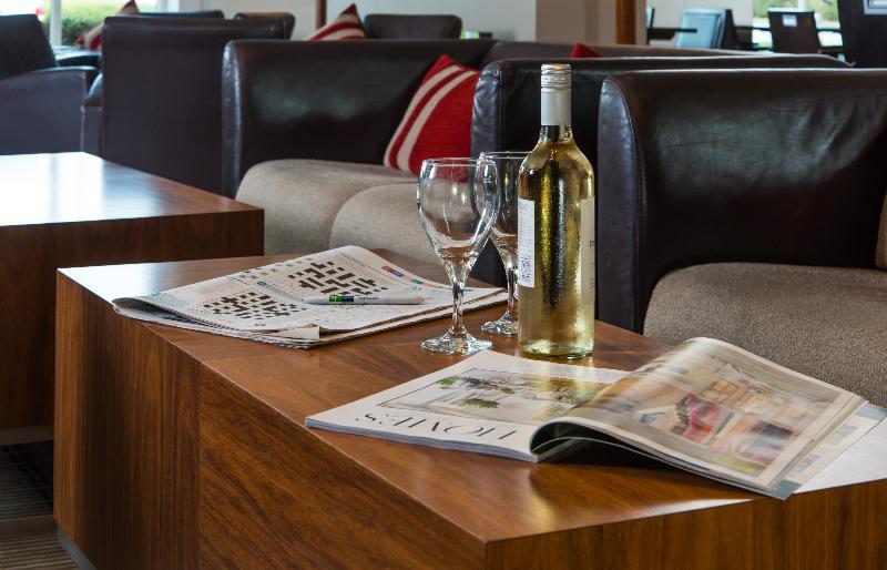 Holiday Inn Express Derby Pride Park By Ihg Eksteriør billede